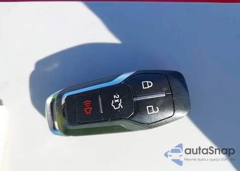 2017 Ford Mustang Ecoboost z USA, uszkodzony, nr VIN 1FA6P8TH2H5329423